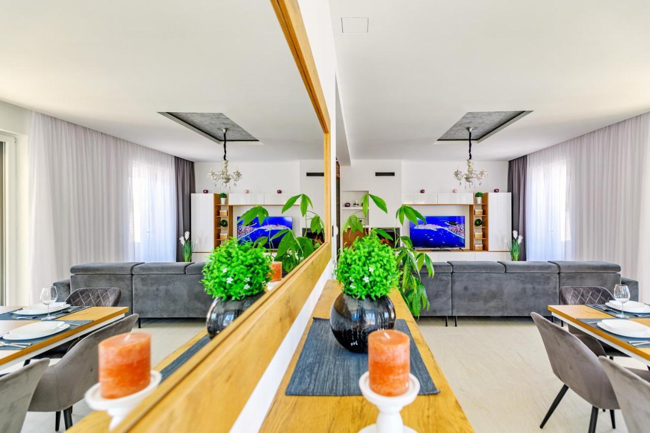 Luxury Stone Villa With Pool - Brisevo Экстерьер фото