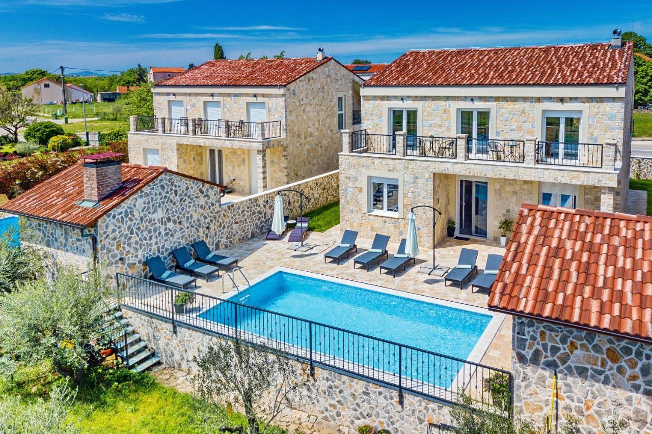 Luxury Stone Villa With Pool - Brisevo Экстерьер фото