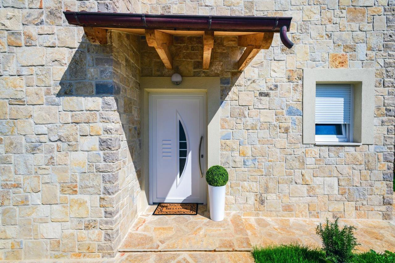 Luxury Stone Villa With Pool - Brisevo Экстерьер фото