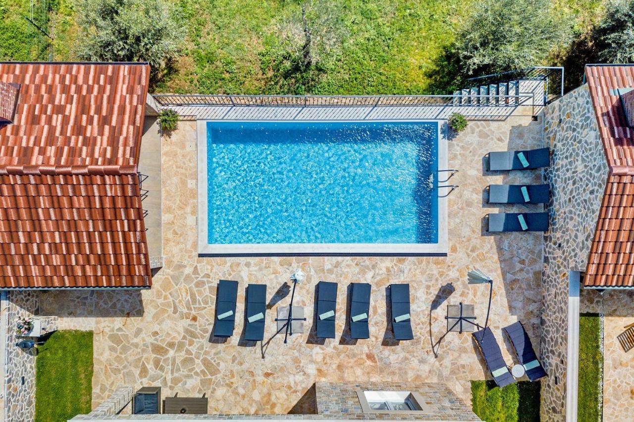 Luxury Stone Villa With Pool - Brisevo Экстерьер фото